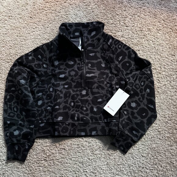 NWT lululemon Scuba Oversized Funnel-Neck Half Zip in Spray Leopard - Size M/L - Picture 3 of 10